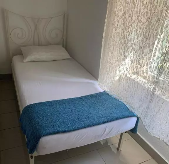 هاستل Rooms Villa Garden