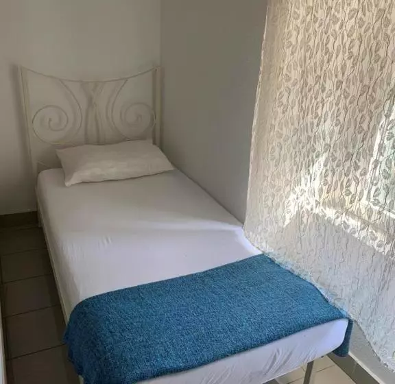 هاستل Rooms Villa Garden