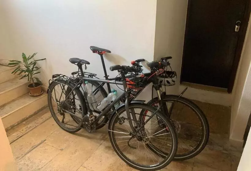 هاستل Rooms Villa Garden