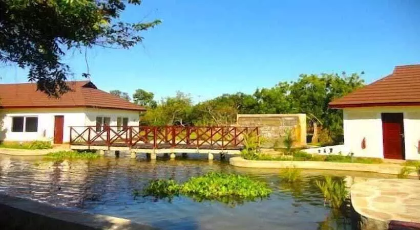 Hillpark Hotel   Tiwi Beach