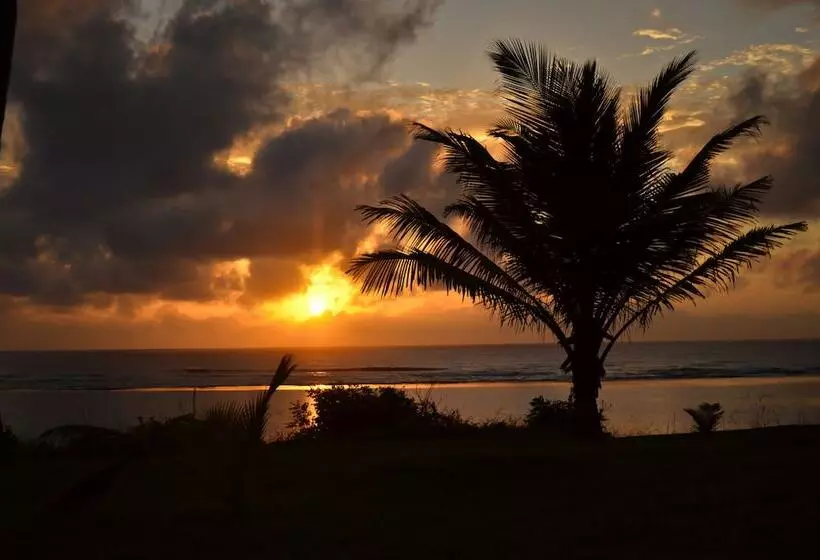 Hillpark Hotel   Tiwi Beach