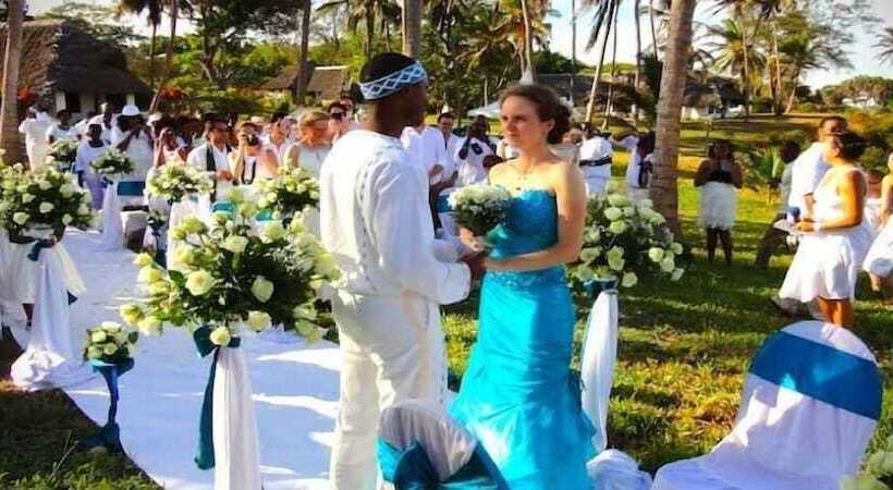 Hillpark Hotel Tiwi Beach