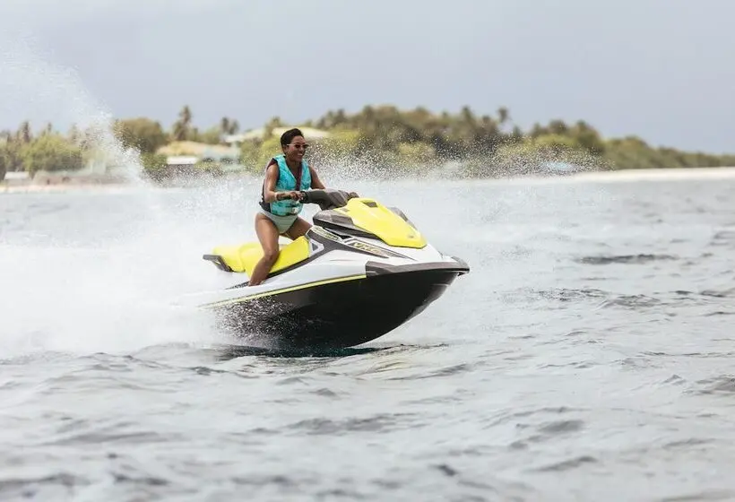 هتل Cinnamon Dhonveli Maldives