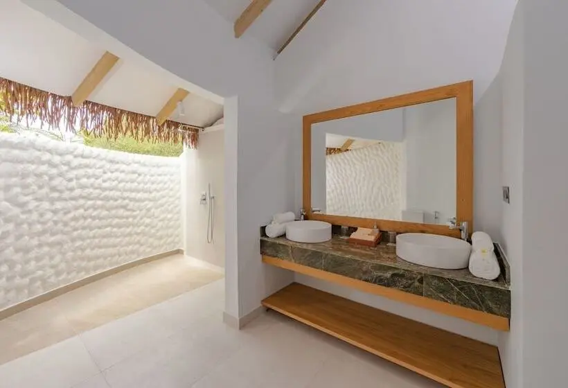 هتل Cinnamon Dhonveli Maldives