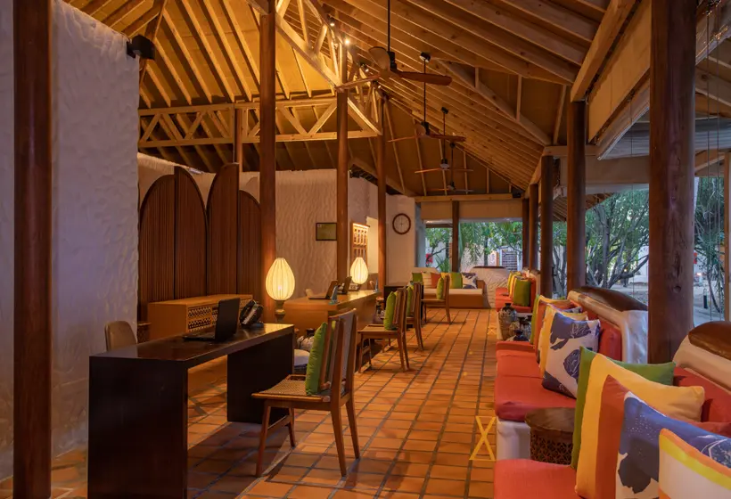 هتل Cinnamon Dhonveli Maldives