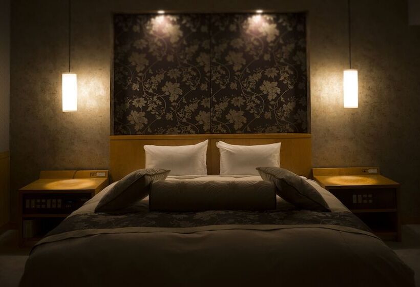 בית מלון כפרי Hachinohe Park