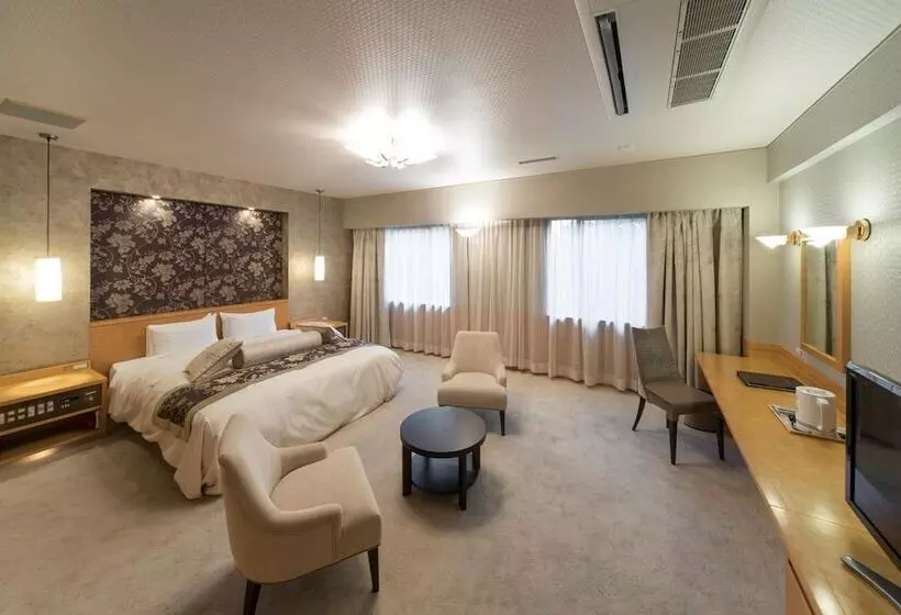 فندق Hachinohe Park