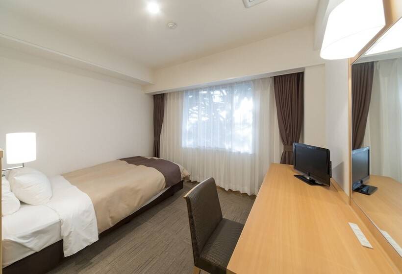 בית מלון כפרי Hachinohe Park