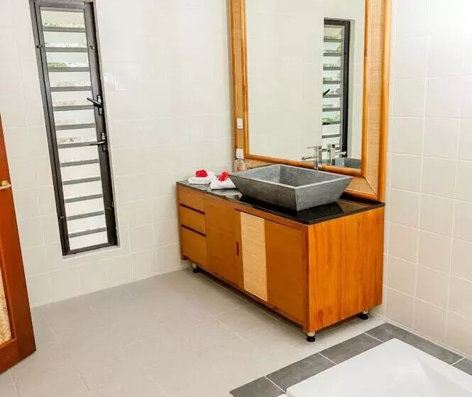 هتل Paradis D Ouvéa