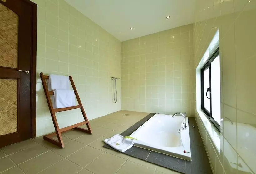 هتل Paradis D Ouvéa