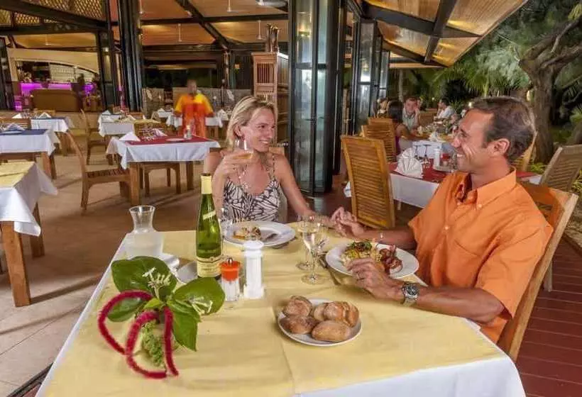 هتل Paradis D Ouvéa