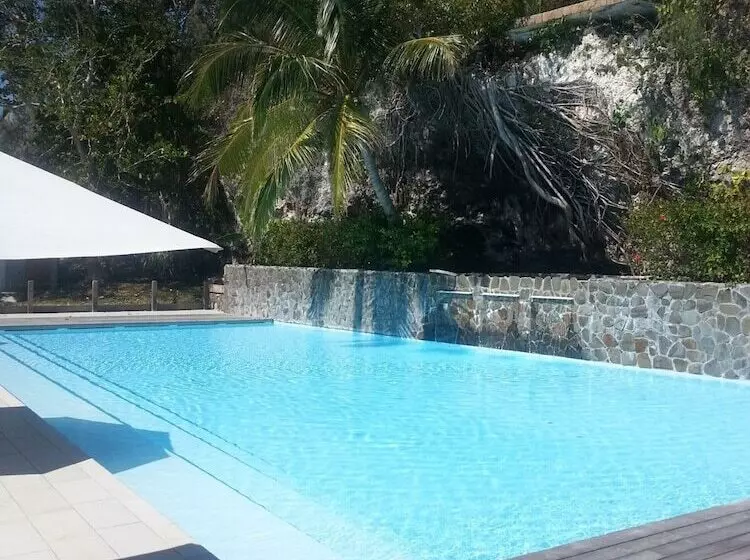 هتل Paradis D Ouvéa