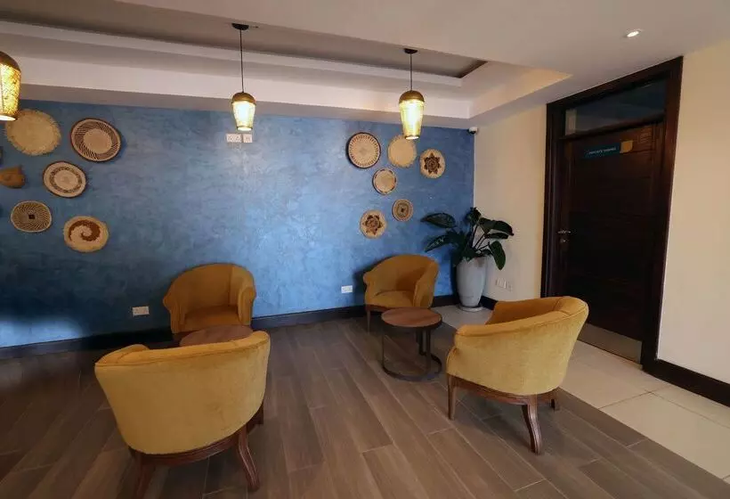 Отель Prideinn Westlands Luxury Boutique