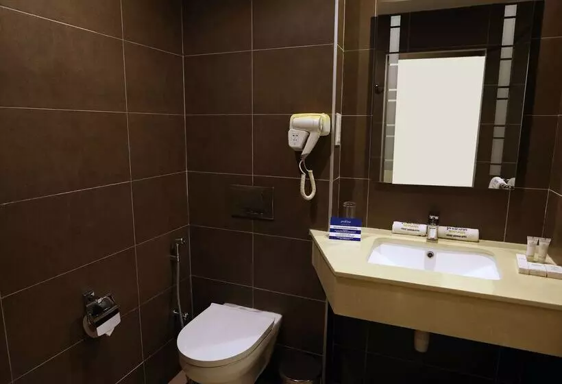 Отель Prideinn Westlands Luxury Boutique