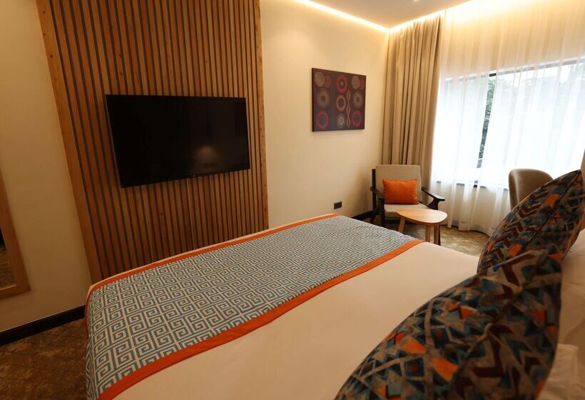 Отель Prideinn Westlands Luxury Boutique