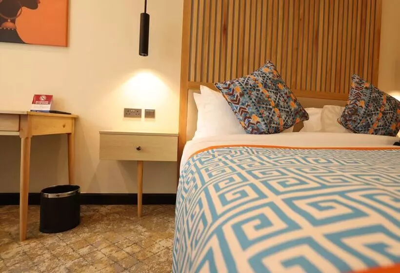 Отель Prideinn Westlands Luxury Boutique