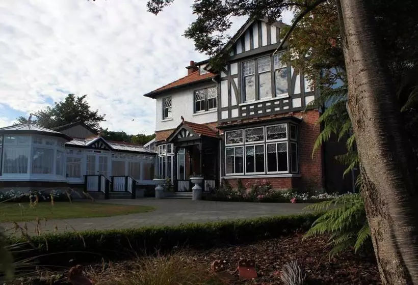 Отель Safari Lodge