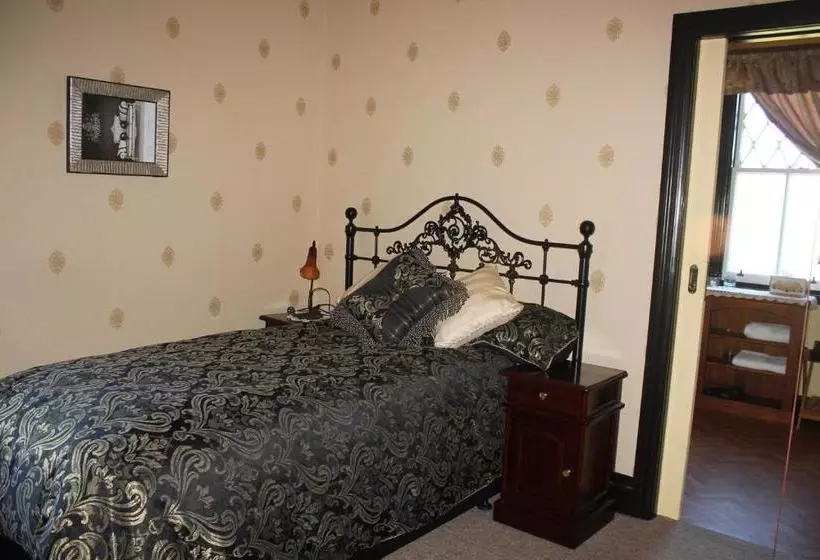 Отель Safari Lodge