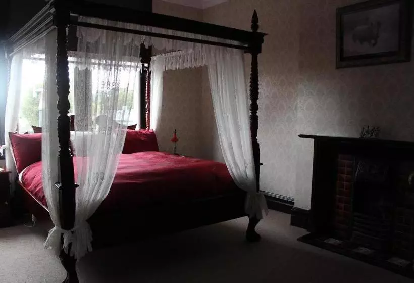 Отель Safari Lodge