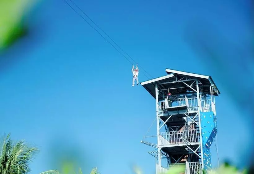 בית מלון כפרי San Remigio Beach Club Sports And Leisure Resort