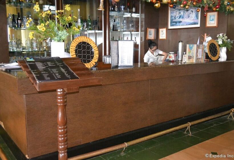 בית מלון כפרי Vista Mar Beach Resort And Country Club