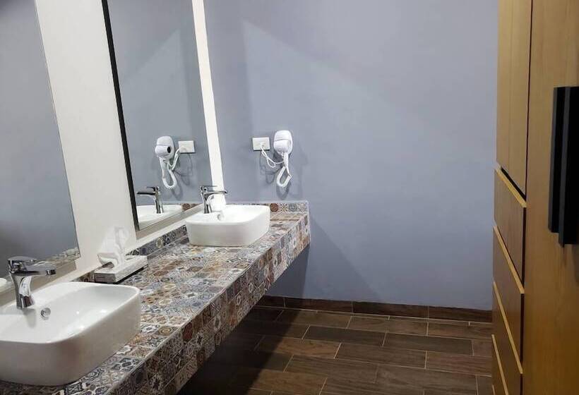 هتل Plaza Matamoros