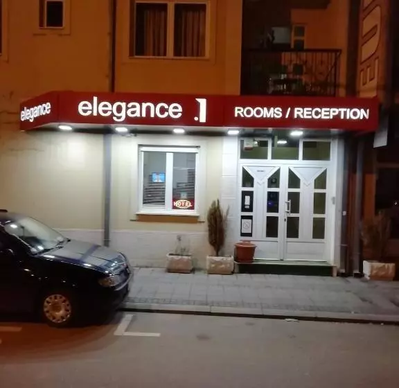 هتل Accommodation Elegance