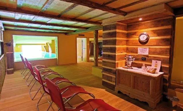 هتل Arnica Mountain