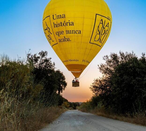 Отель Herdade Do Rio Torto