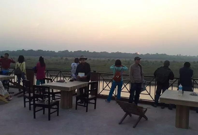 هتل Jungle Wildlife Camp