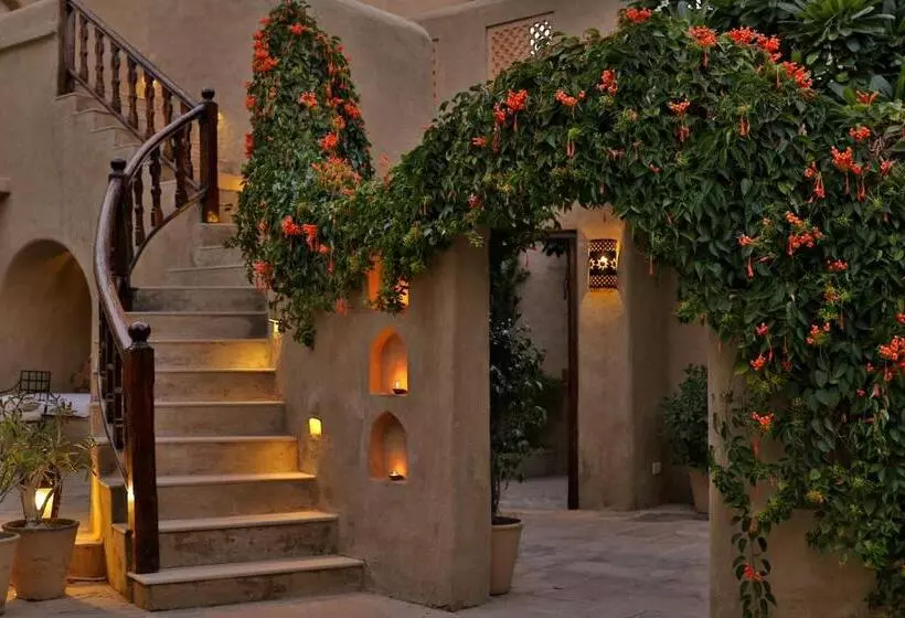 Отель Mihir Garh