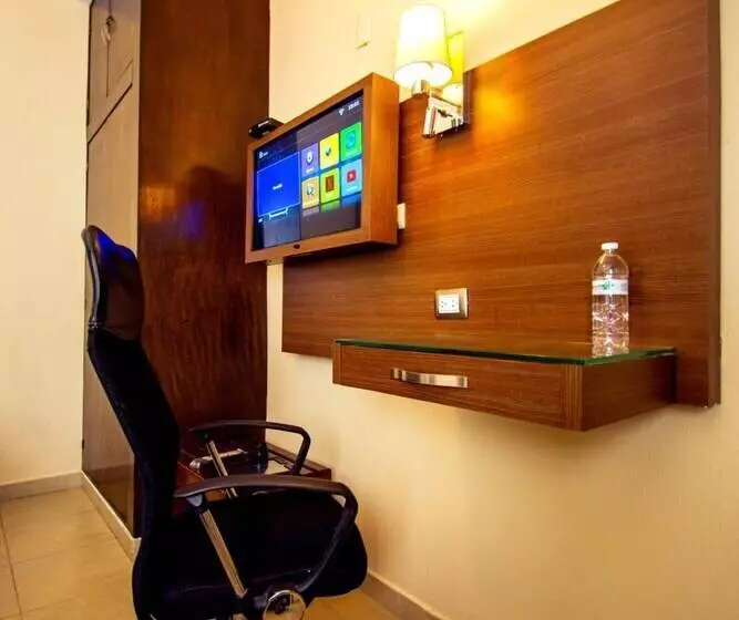 Отель San Miguel, En El Centro  Desayuno Gratis