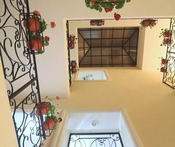 Отель San Miguel, En El Centro  Desayuno Gratis