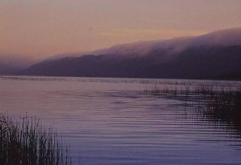 هتل Lake Pleasant