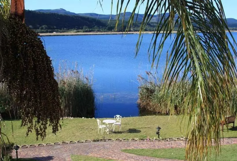 هتل Lake Pleasant