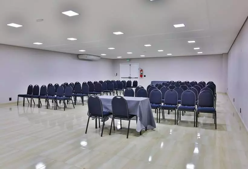 호텔 Vivendas Rio Claro