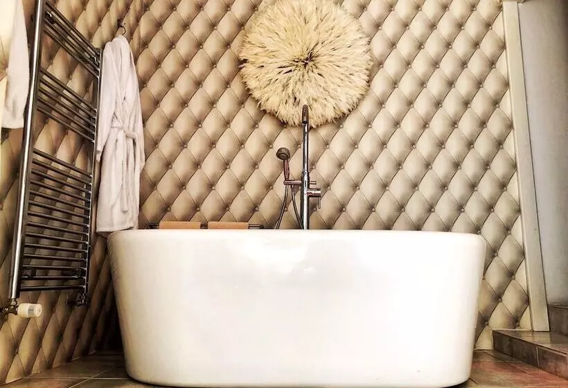 ベッドアンドブレックファースト Maison De Plumes