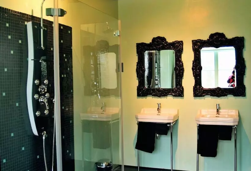 ベッドアンドブレックファースト Maison De Plumes