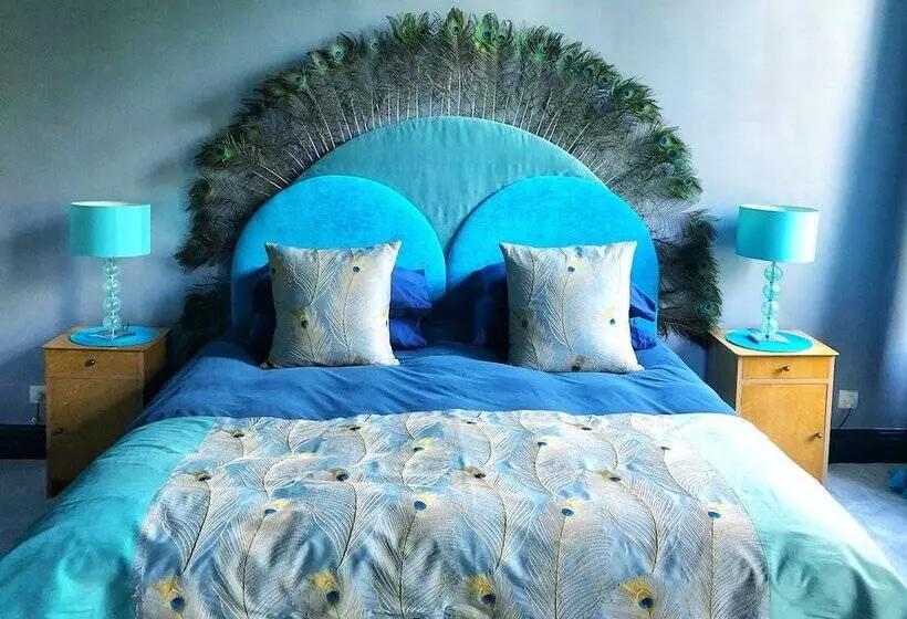 ベッドアンドブレックファースト Maison De Plumes