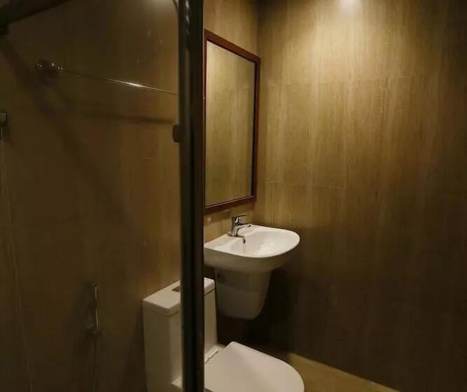 Hotelli Ava Malate