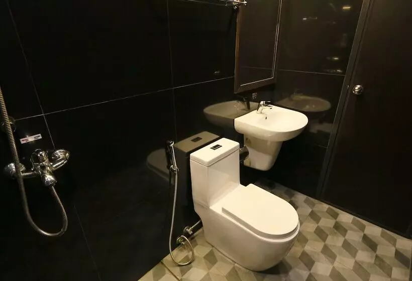 Hotelli Ava Malate