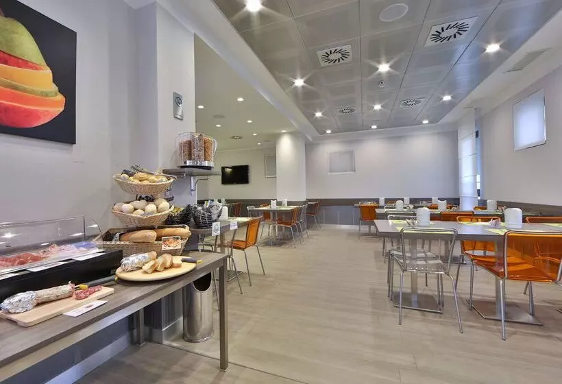 هتل Best Western Plus Borgolecco