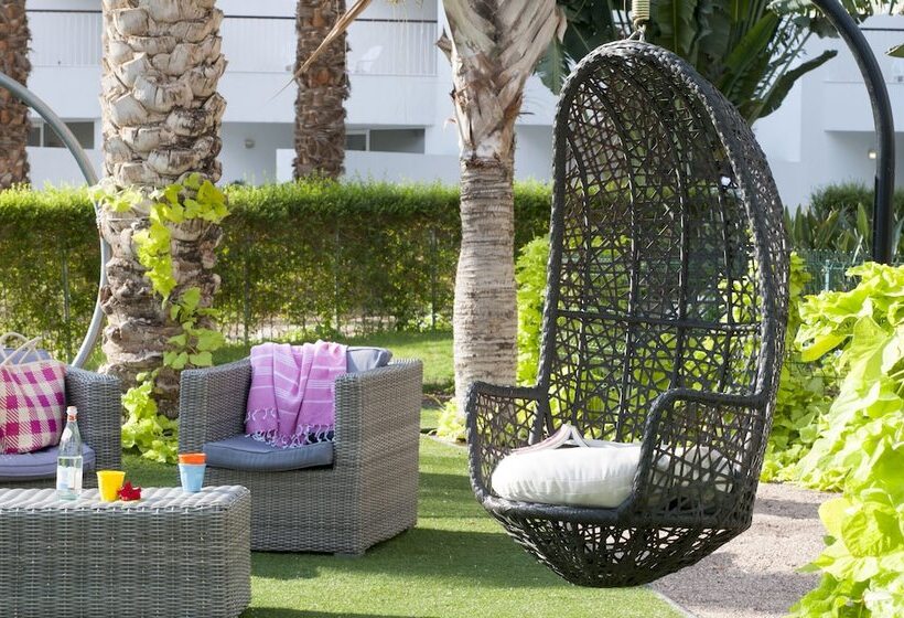 בית מלון כפרי David Dead Sea Resort & Spa