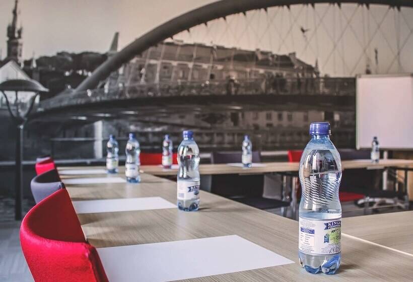 בית מלון כפרי Ibis Krakow Stare Miasto