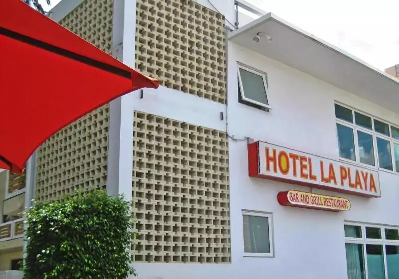 هتل La Playita