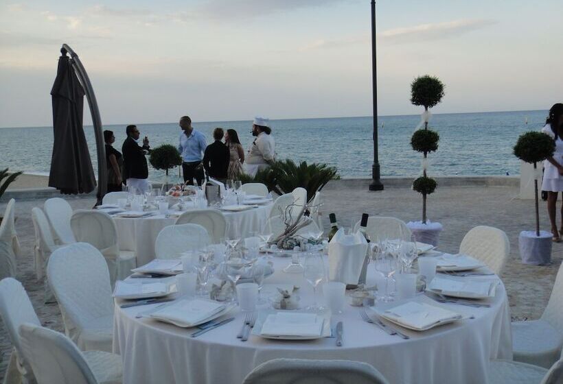 Life Hotel Seaview & Spa