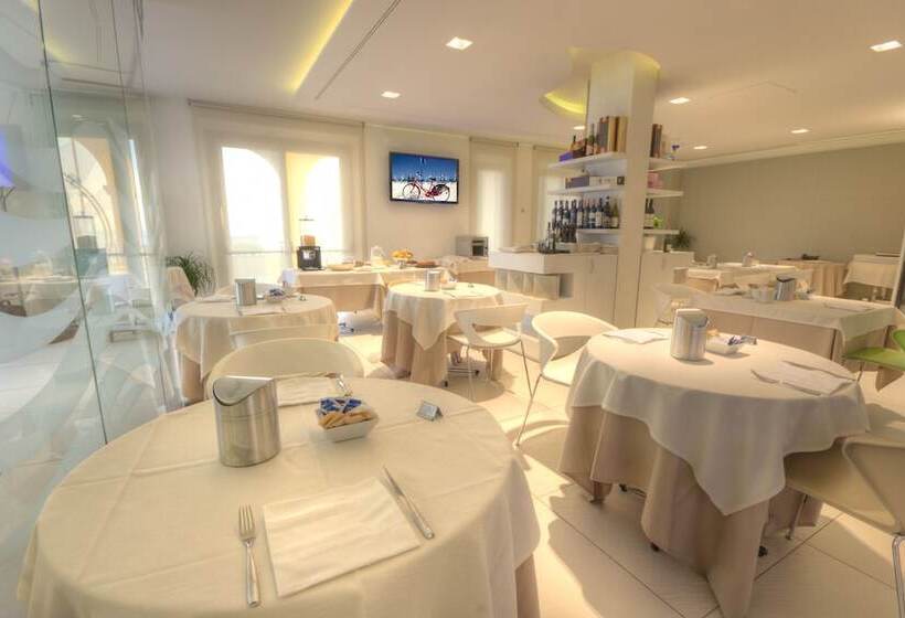 Life Hotel Seaview & Spa