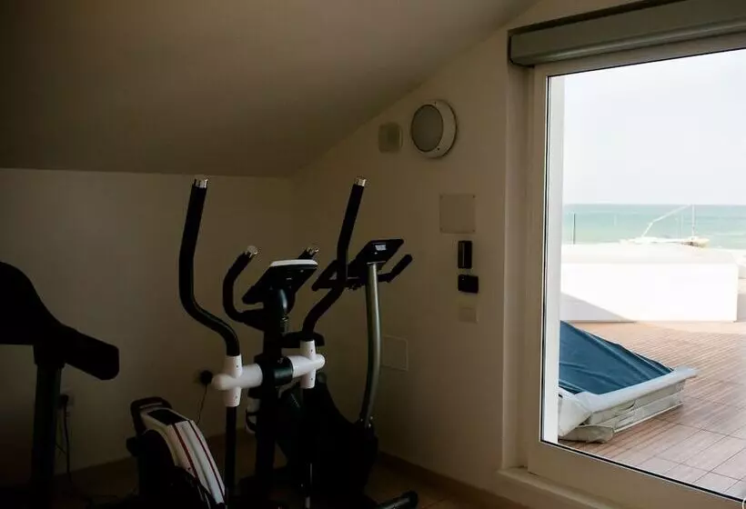 Life Hotel Seaview & Spa