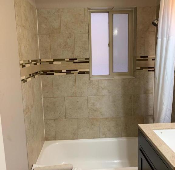 فندق Old Mill & Suites