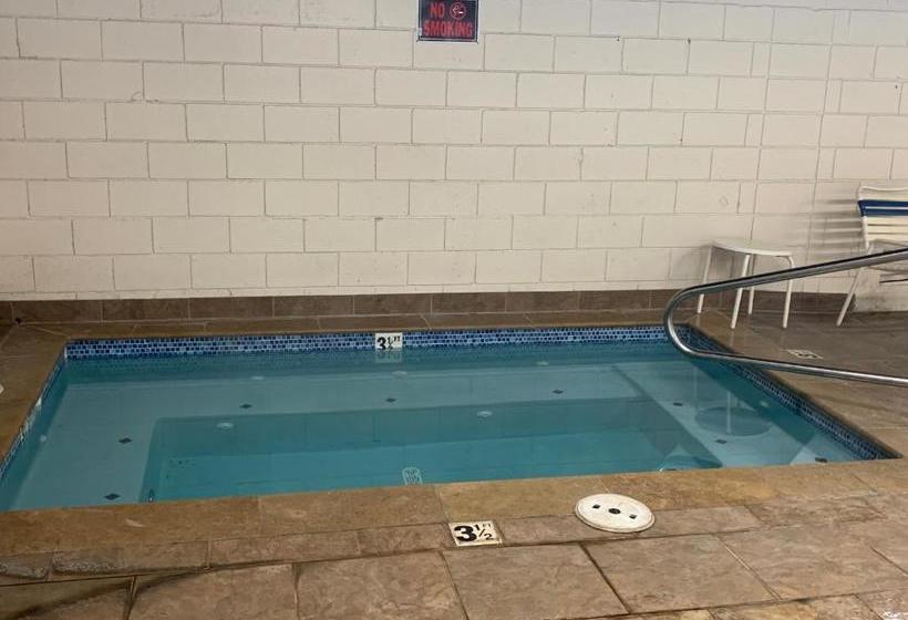 فندق Old Mill & Suites